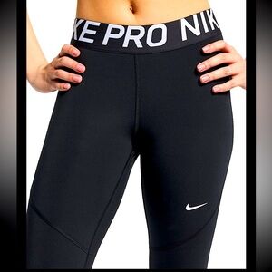 NIKE PRO WOMEN DRI-FIT TRAINING MID RISE MESH PANELED Ventilated LEGGINGS BLACK